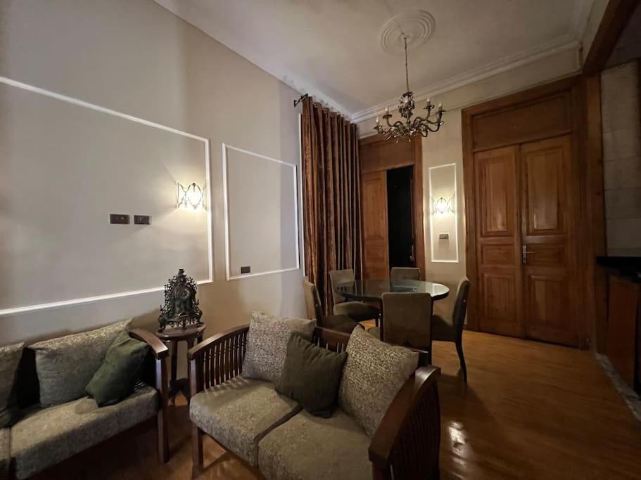 Authentic 3Br Apartment In Downtown, Kairo Eksteriør bilde
