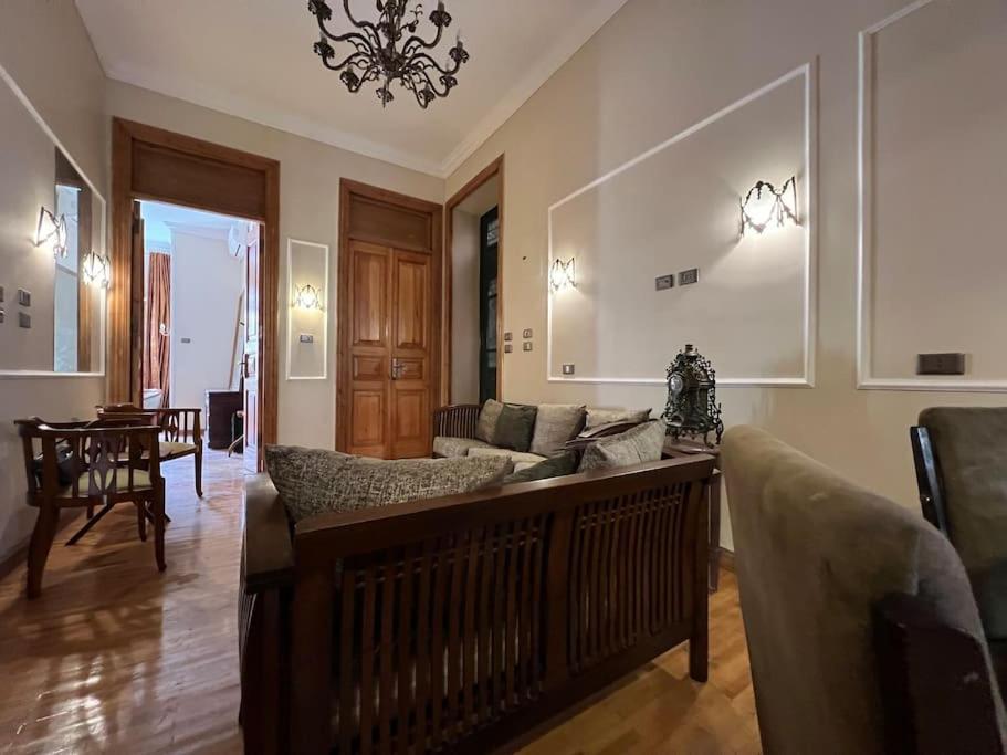 Authentic 3Br Apartment In Downtown, Kairo Eksteriør bilde
